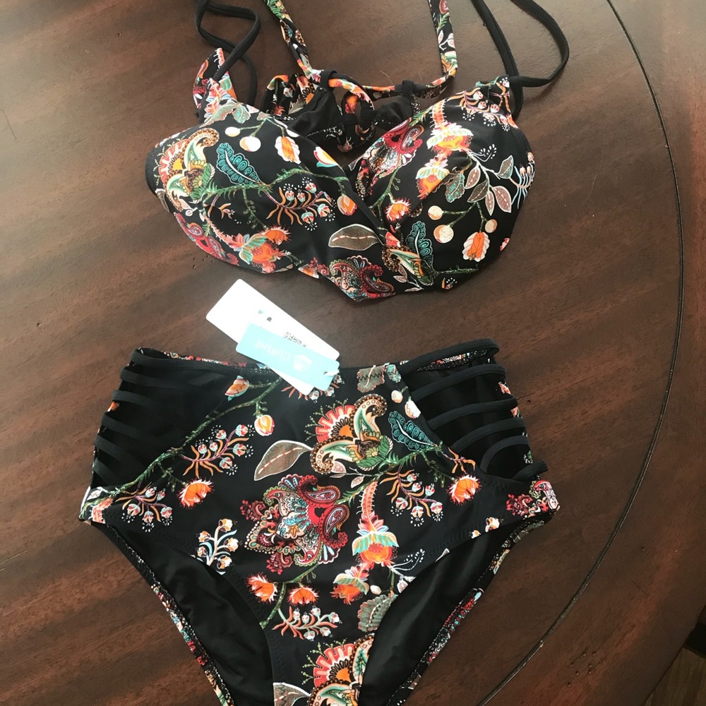 Cupshe High-waist Bikini